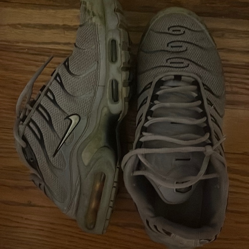 Used NIKES!